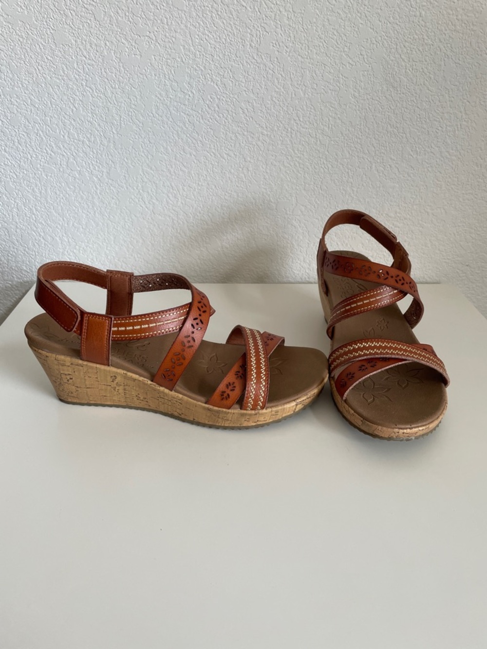 Cali from Skechers Beverlee Women’s Brown Wedge Sandals Size 9